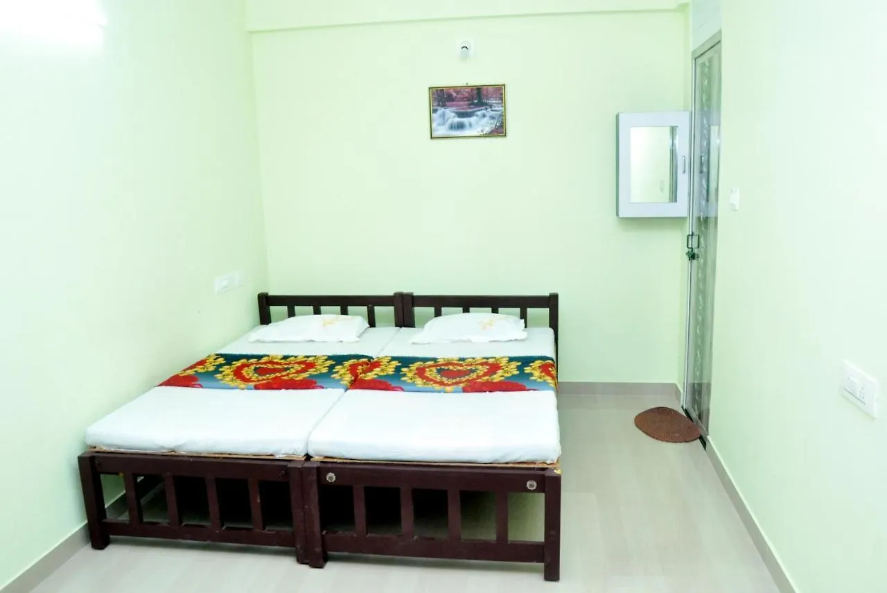 Lodge Revathy Tourist Home Kallār